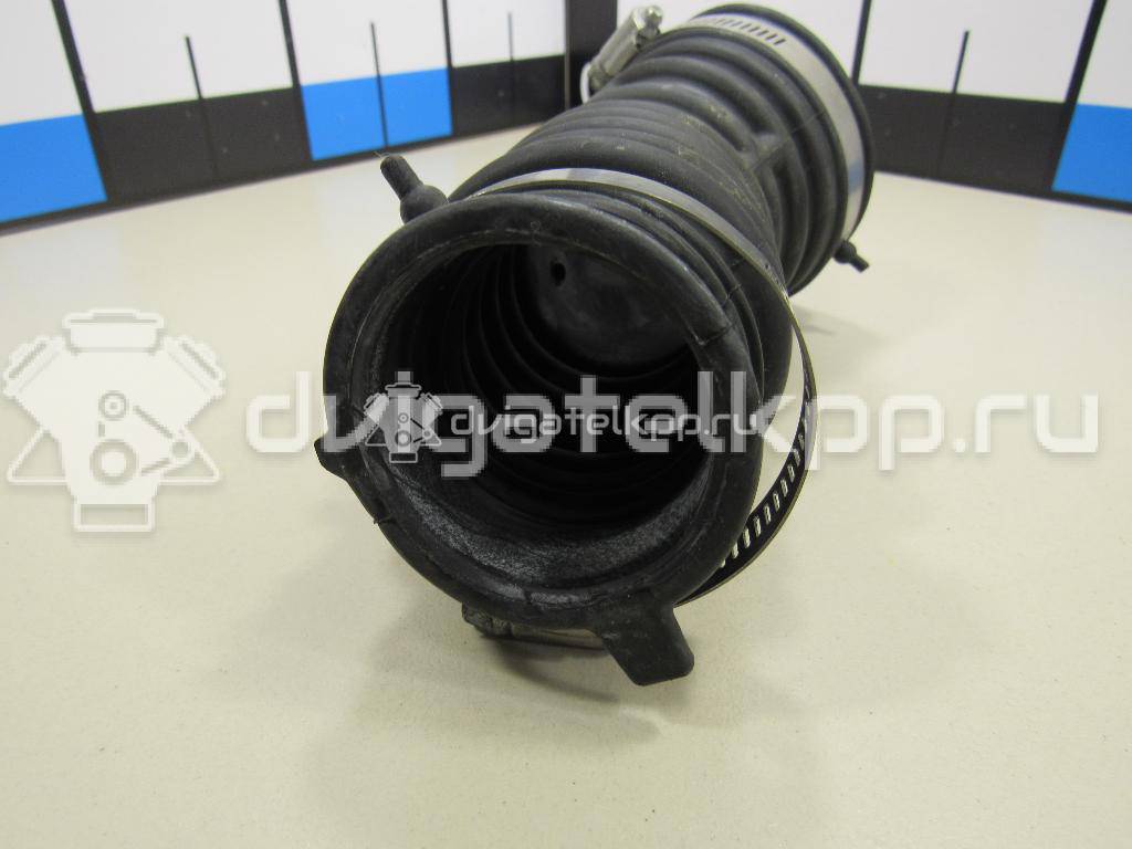 Фото Гофра воздуховода для двигателя MR16DDT для Nissan Juke F15 / Pulsar C13 / X-Trail 163-218 л.с 16V 1.6 л Бензин/спирт 165761KC0A {forloop.counter}}