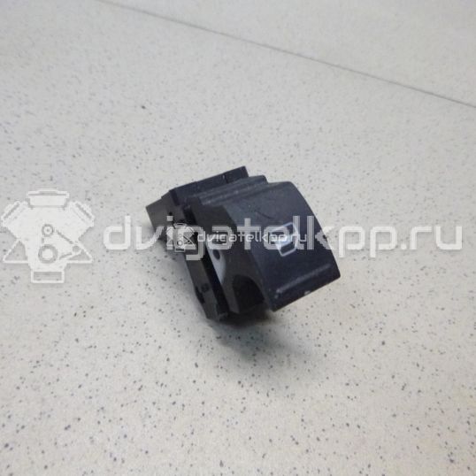 Фото Кнопка стеклоподъемника  7L6959855B3X1 для Volkswagen Scirocco / Tiguan / Touran / Amarok S1B / Cc