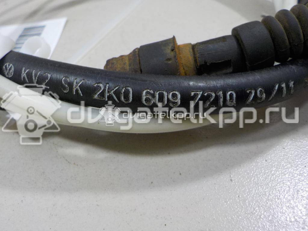 Фото Трос стояночного тормоза  2K0609721Q для Volkswagen Caddy {forloop.counter}}