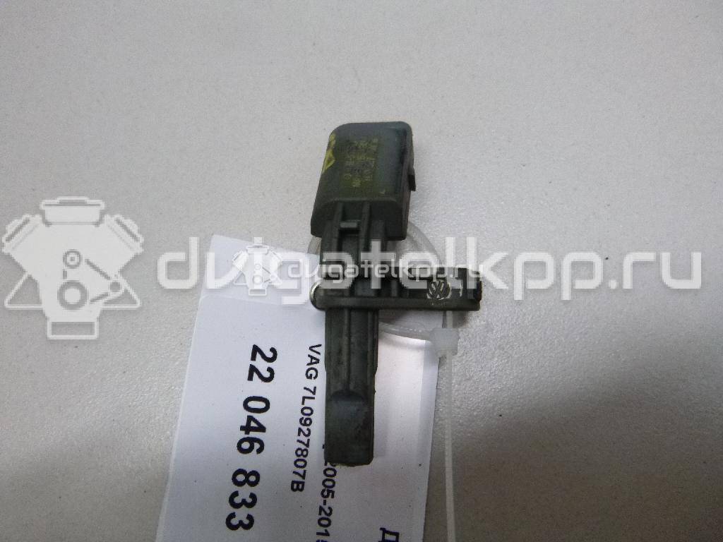 Фото Датчик ABS  7L0927807B для Volkswagen Tiguan / Cc / Sharan / Touareg / Golf {forloop.counter}}