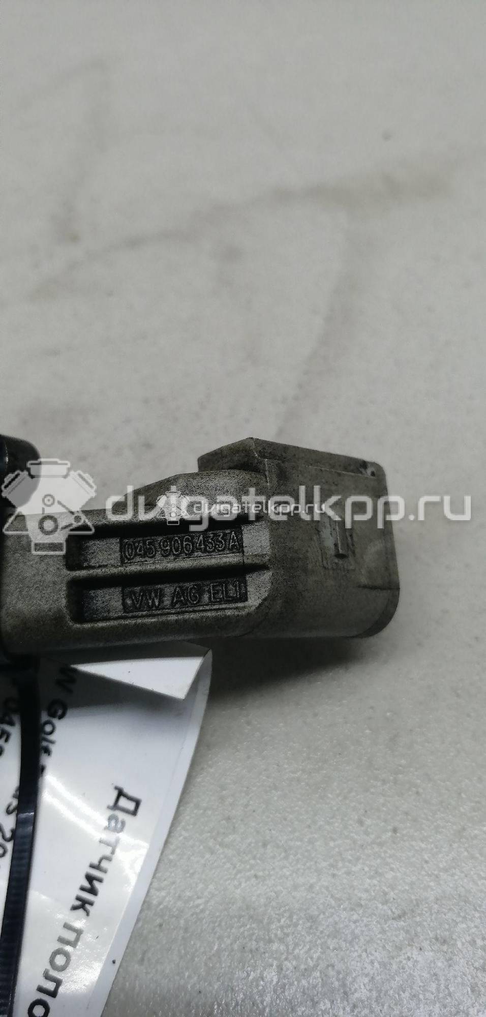 Фото Датчик положения коленвала  045906433A для jeep Compass (MK49) {forloop.counter}}