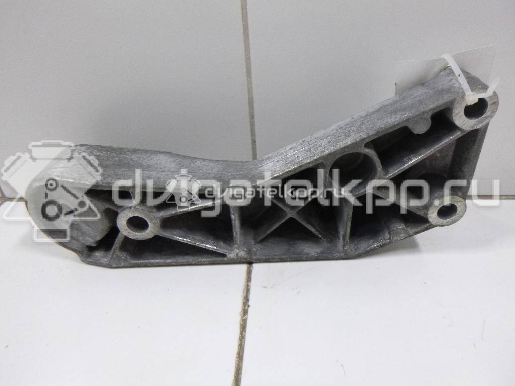 Фото Кронштейн генератора для двигателя BCA для Skoda Octavia / Octaviaii 1Z3 75 л.с 16V 1.4 л бензин 030145169N {forloop.counter}}