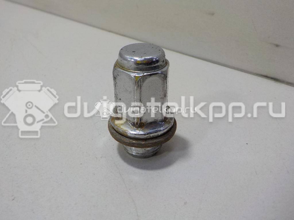 Фото Гайка колеса  9094201058 для Toyota Land Cruiser / Carina / Camry / Hiace / 4 {forloop.counter}}