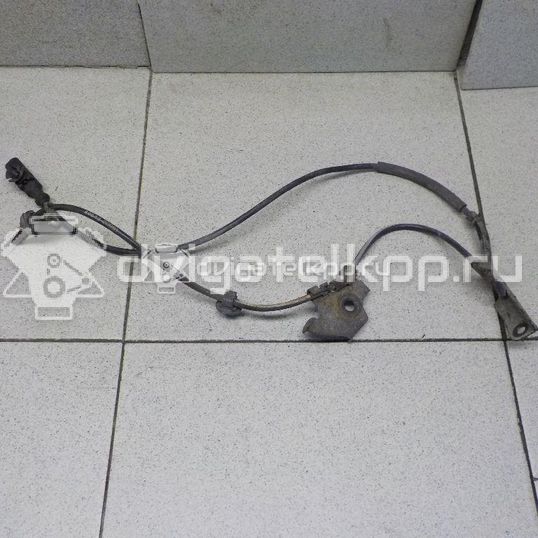 Фото Датчик ABS передний левый  8954302061 для Toyota Verso / Corolla / Avensis / Auris