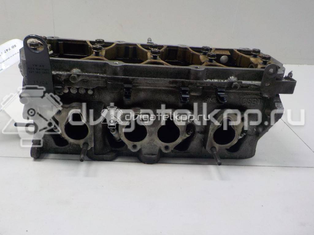 Фото Головка блока для двигателя BFQ для Skoda Octavia 102 л.с 8V 1.6 л бензин 06B103351F {forloop.counter}}