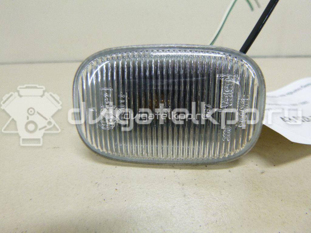 Фото Повторитель на крыло белый  8173002023 для Toyota Carina / Starlet / Prius / Rav 4 / Mr 2 {forloop.counter}}