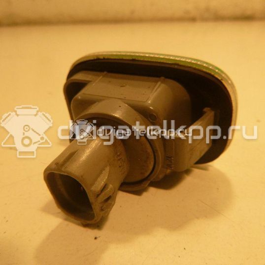 Фото Повторитель на крыло белый  8173002023 для Toyota Carina / Starlet / Prius / Rav 4 / Mr 2