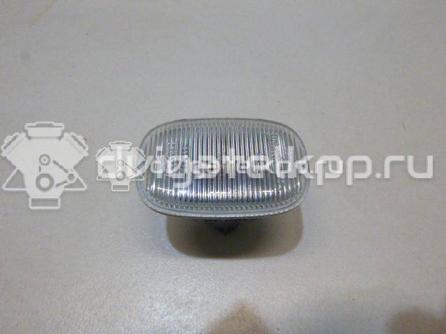 Фото Повторитель на крыло белый  8173002023 для Toyota Carina / Starlet / Prius / Rav 4 / Mr 2 {forloop.counter}}