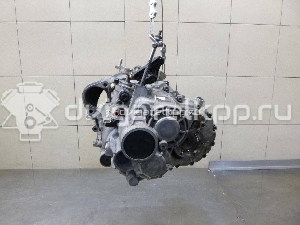 Фото Контрактная (б/у) МКПП для Volkswagen Tiguan / Cc / Sharan / Eos 1F7, 1F8 / Golf 140 л.с 16V 2.0 л CFFB Дизельное топливо 02Q300050E {forloop.counter}}