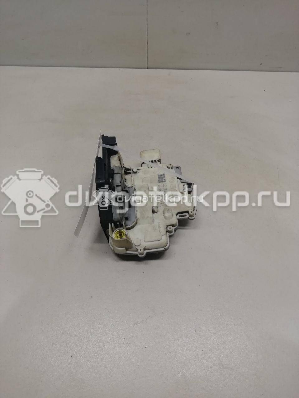 Фото Замок двери передней левой  3C1837015A для audi TT(8J) {forloop.counter}}