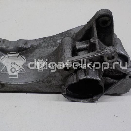 Фото Кронштейн генератора для двигателя AEE для Volkswagen Polo / Caddy / Vento 1H2 / Golf 75 л.с 8V 1.6 л бензин 030145169H