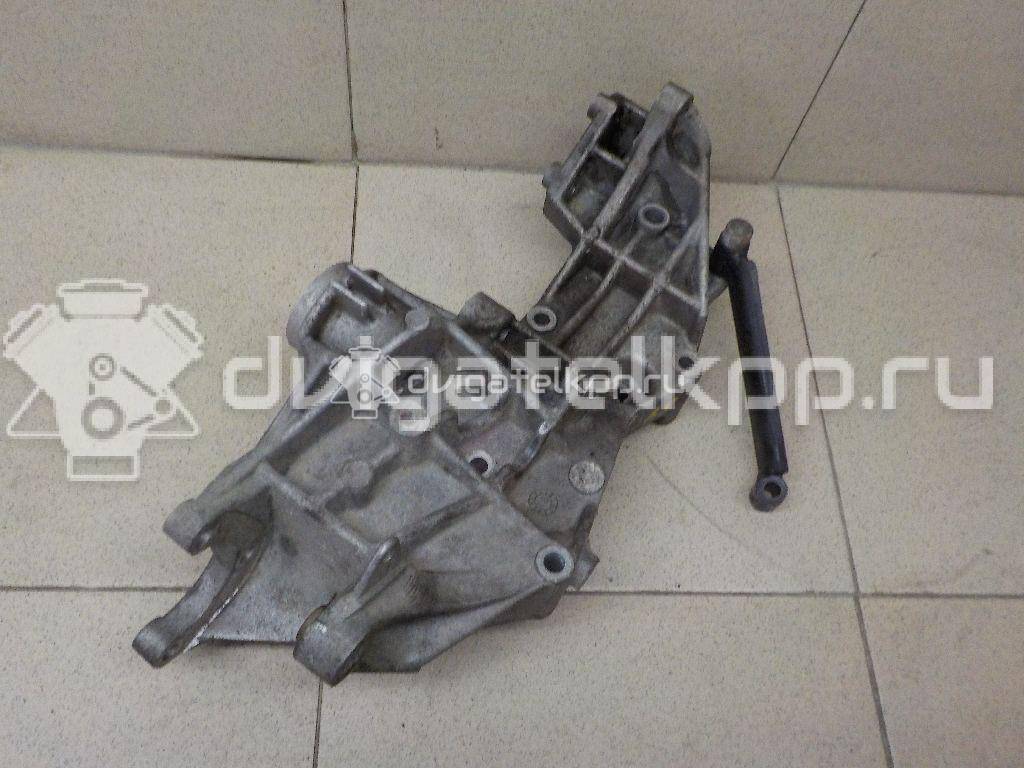 Фото Кронштейн генератора для двигателя ARG для Volkswagen Passat 125 л.с 20V 1.8 л бензин 058145523D {forloop.counter}}