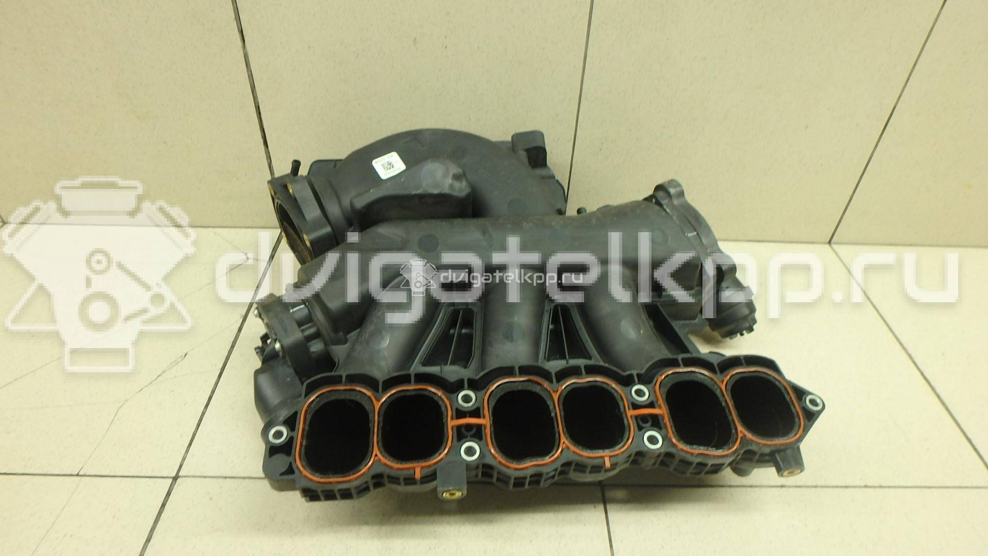 Фото Коллектор впускной для двигателя VQ35DE для Infiniti / Mitsuoka / Isuzu / Nissan / Nissan (Dongfeng) 218-258 л.с 24V 3.5 л бензин 14010JA10D {forloop.counter}}