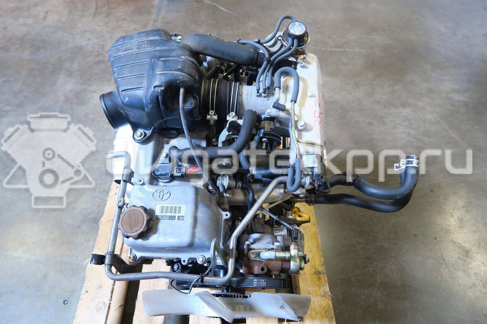 Фото Контрактный (б/у) двигатель 3RZ-FE для Toyota Dyna / Land Cruiser / Tarago / Hiace / 4 125-152 л.с 16V 2.7 л бензин {forloop.counter}}