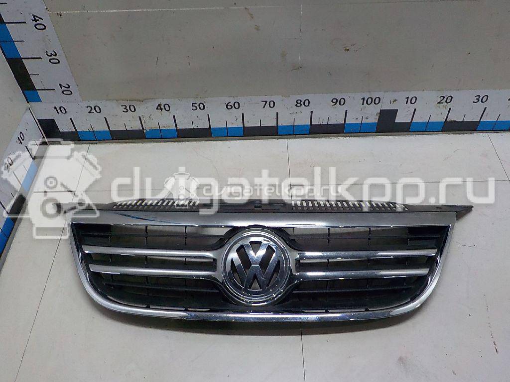 Фото Решетка радиатора  5N0853651C2ZZ для Volkswagen Tiguan {forloop.counter}}