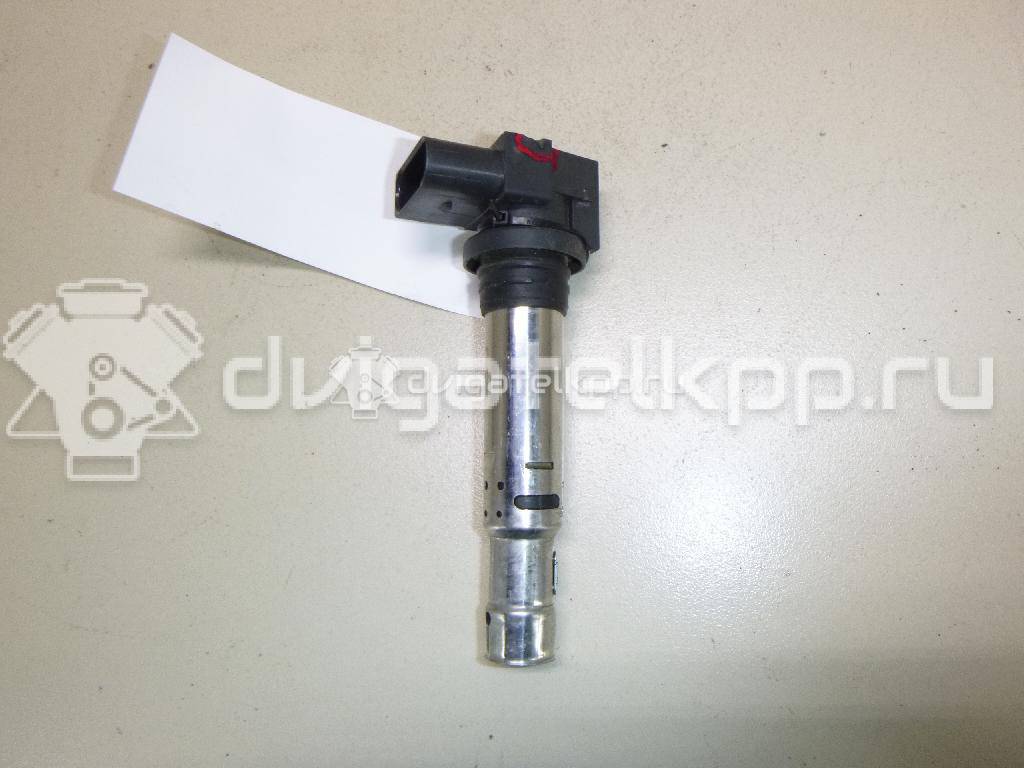 Фото Уплотнитель двери  036905715F для Volkswagen Scirocco / Tiguan / Touran / New Beetle / Bora {forloop.counter}}