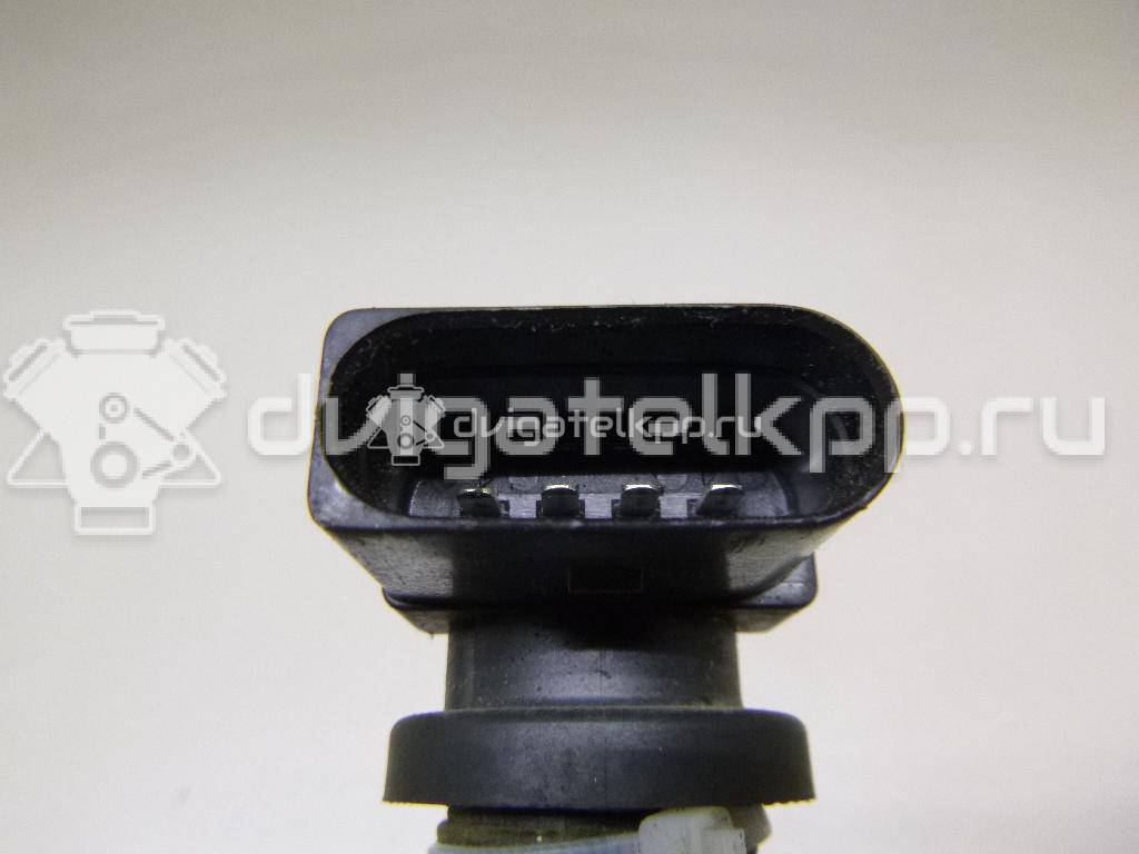 Фото Уплотнитель двери  036905715F для Volkswagen Scirocco / Tiguan / Touran / New Beetle / Bora {forloop.counter}}