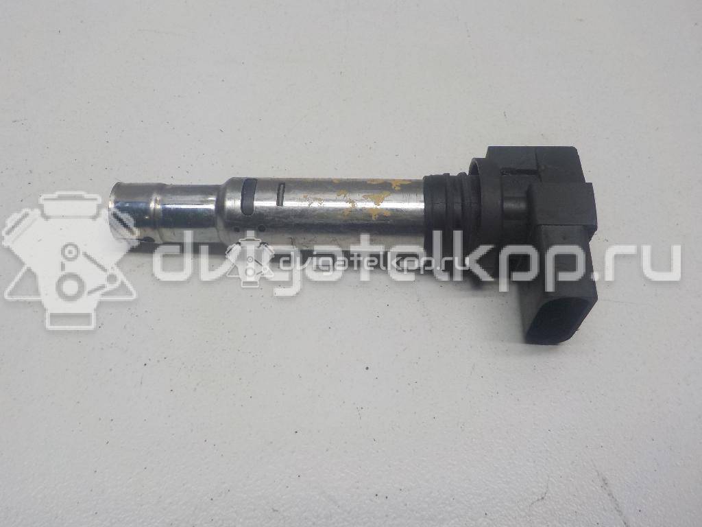 Фото Уплотнитель двери  036905715F для Volkswagen Scirocco / Tiguan / Touran / New Beetle / Bora {forloop.counter}}