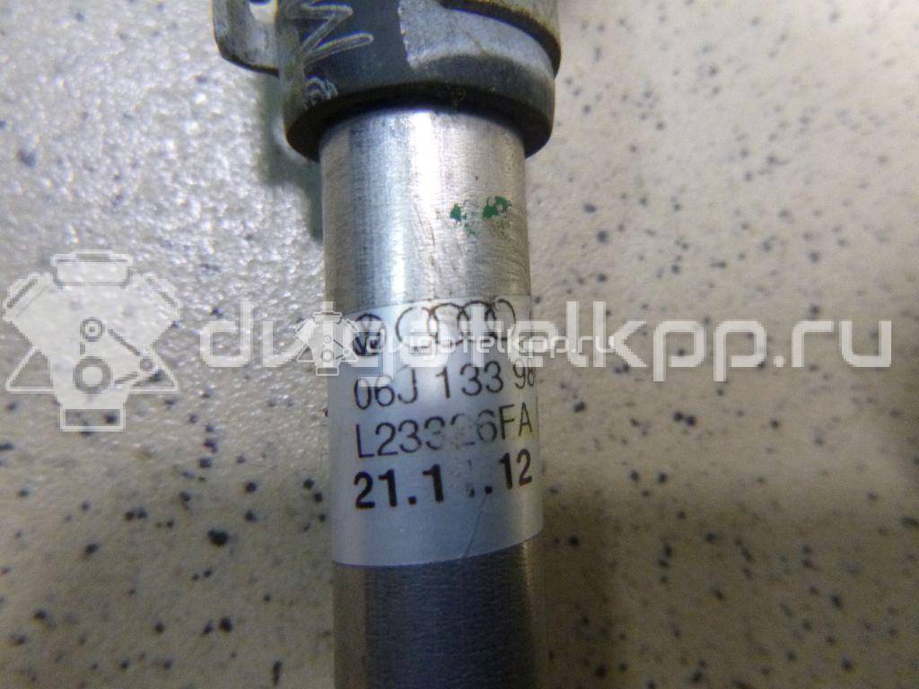 Фото Шланг топливный для двигателя CCTA для Volkswagen / Audi 200 л.с 16V 2.0 л бензин 06J133986R {forloop.counter}}