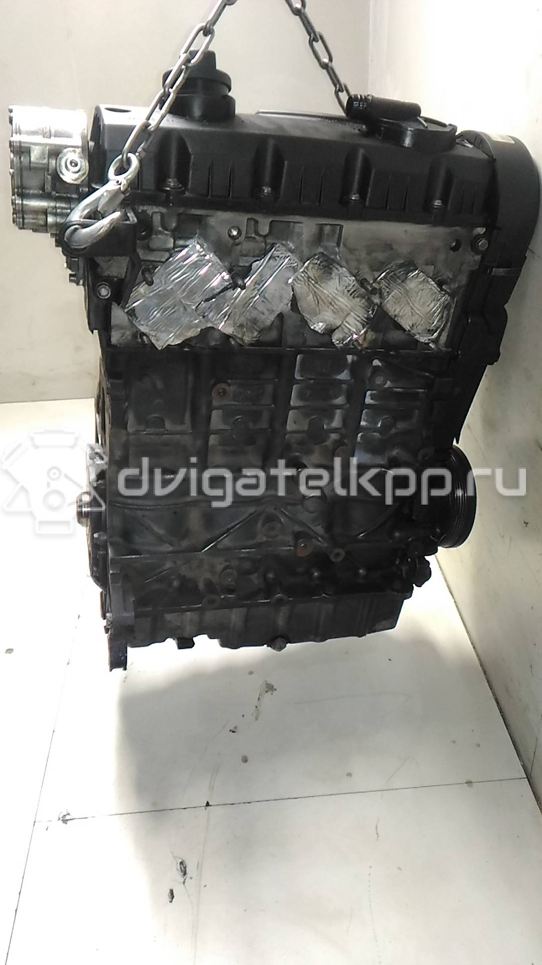 Фото Контрактный (б/у) двигатель BST для Volkswagen Caddy 70 л.с 8V 2.0 л Дизельное топливо 03G100033M {forloop.counter}}