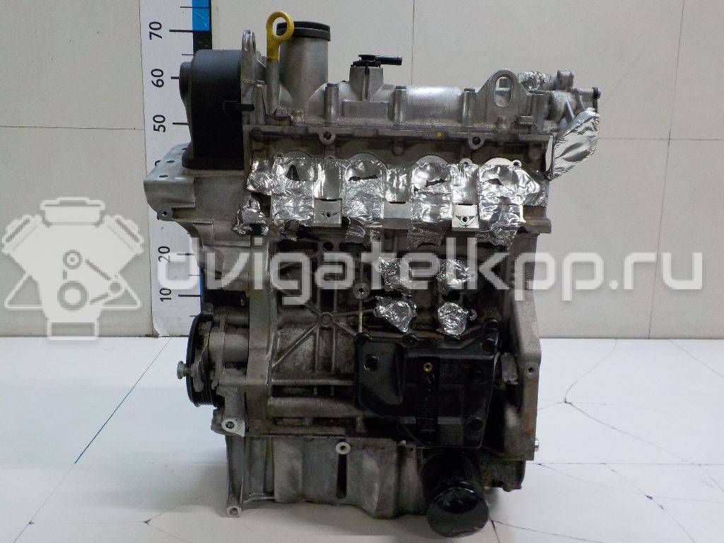 Фото Контрактный (б/у) двигатель CJZC для Volkswagen / Seat 90 л.с 16V 1.2 л бензин 04E100031B {forloop.counter}}