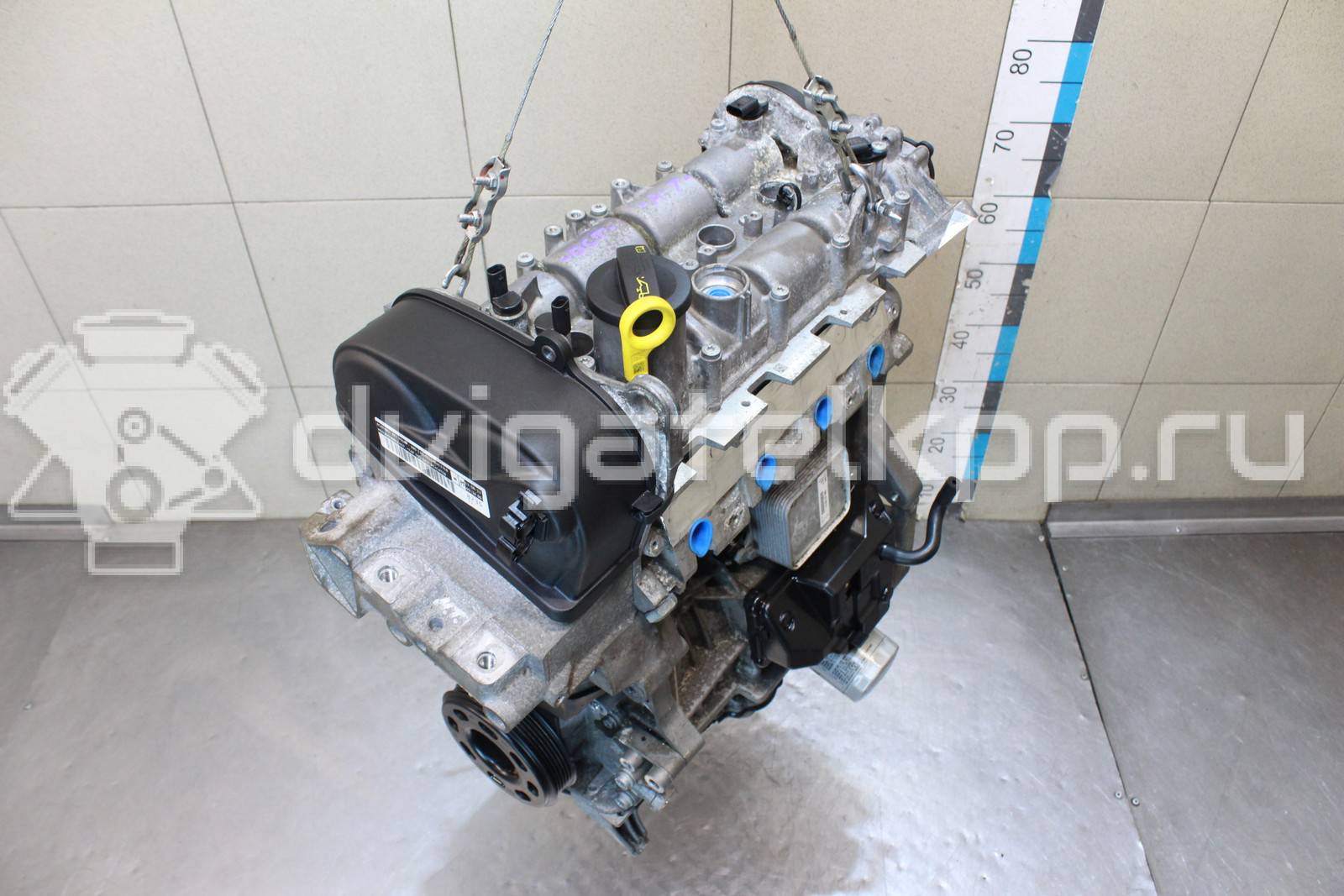 Фото Контрактный (б/у) двигатель CHPA для Volkswagen Golf 140 л.с 16V 1.4 л бензин 04E100033B {forloop.counter}}