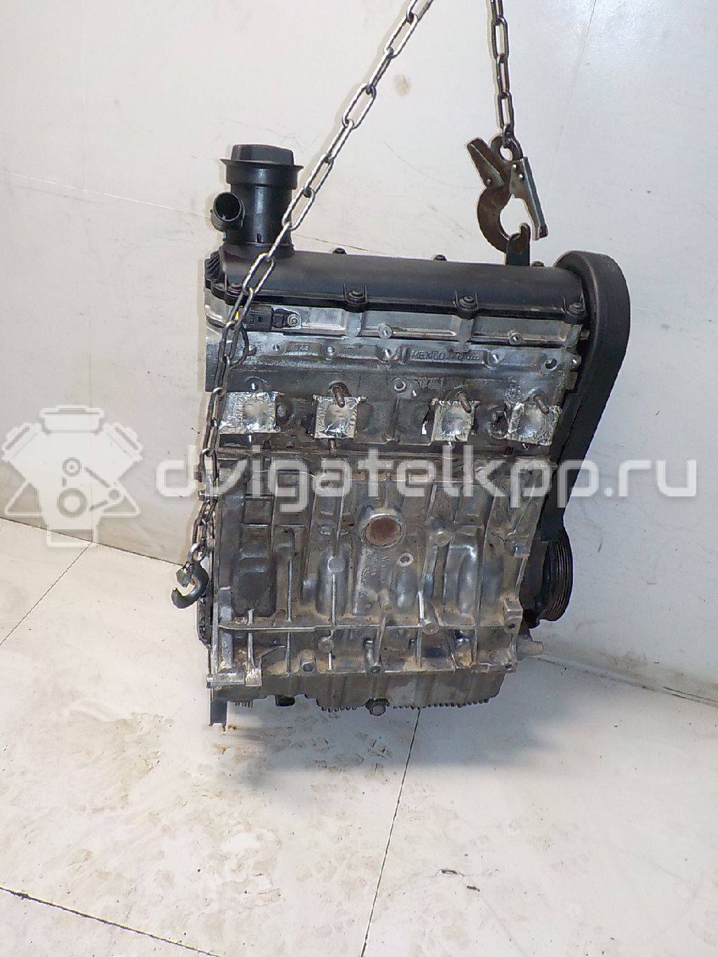 Фото Контрактный (б/у) двигатель BSE для Audi / Seat 102 л.с 8V 1.6 л бензин 06A100098LX {forloop.counter}}