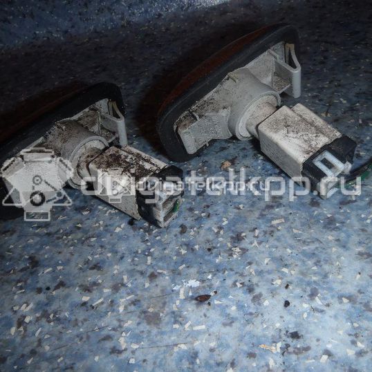 Фото Повторитель на крыло желтый  261602f000 для Nissan Primera / Almera