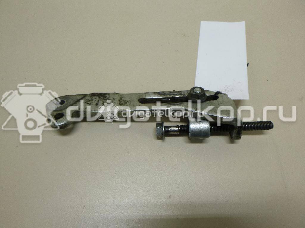 Фото Кронштейн генератора для двигателя M16A для Maruti Suzuki / Suzuki 87-107 л.с 16V 1.6 л бензин 1156064J00 {forloop.counter}}