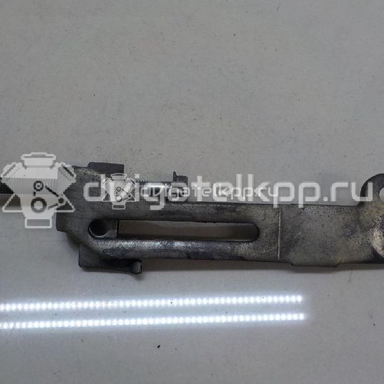 Фото Кронштейн генератора для двигателя M16A для Maruti Suzuki / Suzuki / Suzuki (Changhe) 95-109 л.с 16V 1.6 л бензин 1156064J00