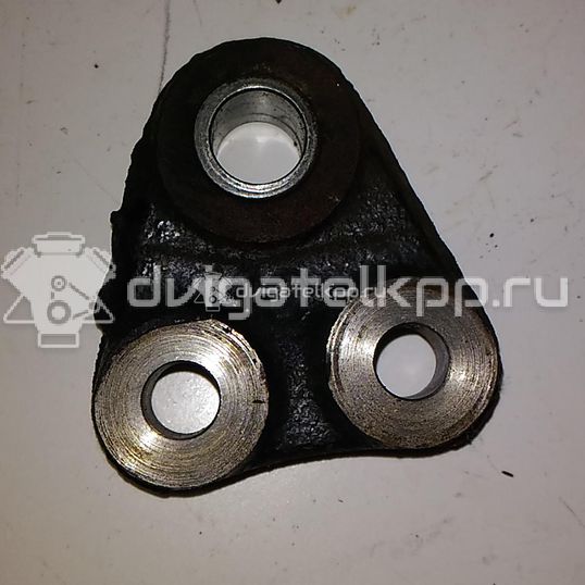 Фото Кронштейн генератора для двигателя M16A для Maruti Suzuki / Suzuki / Fiat 106-120 л.с 16V 1.6 л бензин 1155064J01