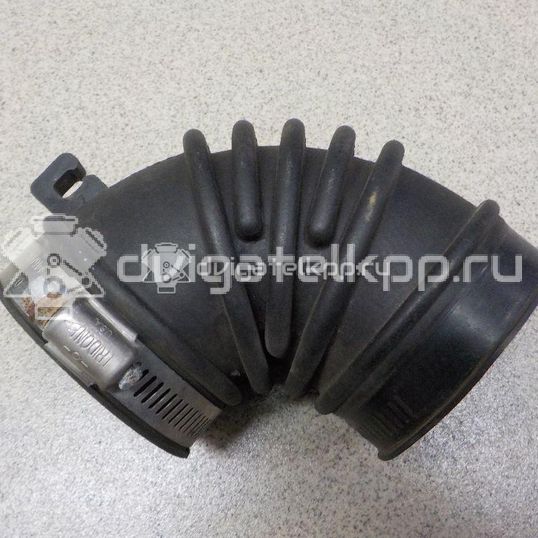 Фото Патрубок воздушного фильтра для двигателя M13A для Subaru / Suzuki / Chevrolet 82-94 л.с 16V 1.3 л бензин 1388163J00