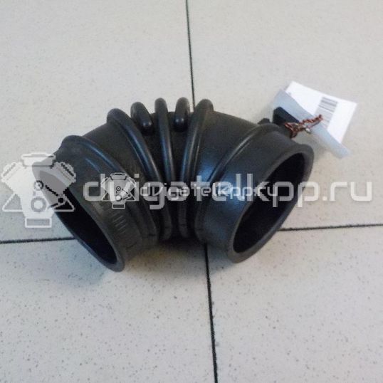 Фото Патрубок воздушного фильтра для двигателя M13A для Subaru / Suzuki / Chevrolet 82-94 л.с 16V 1.3 л бензин 1388163J00