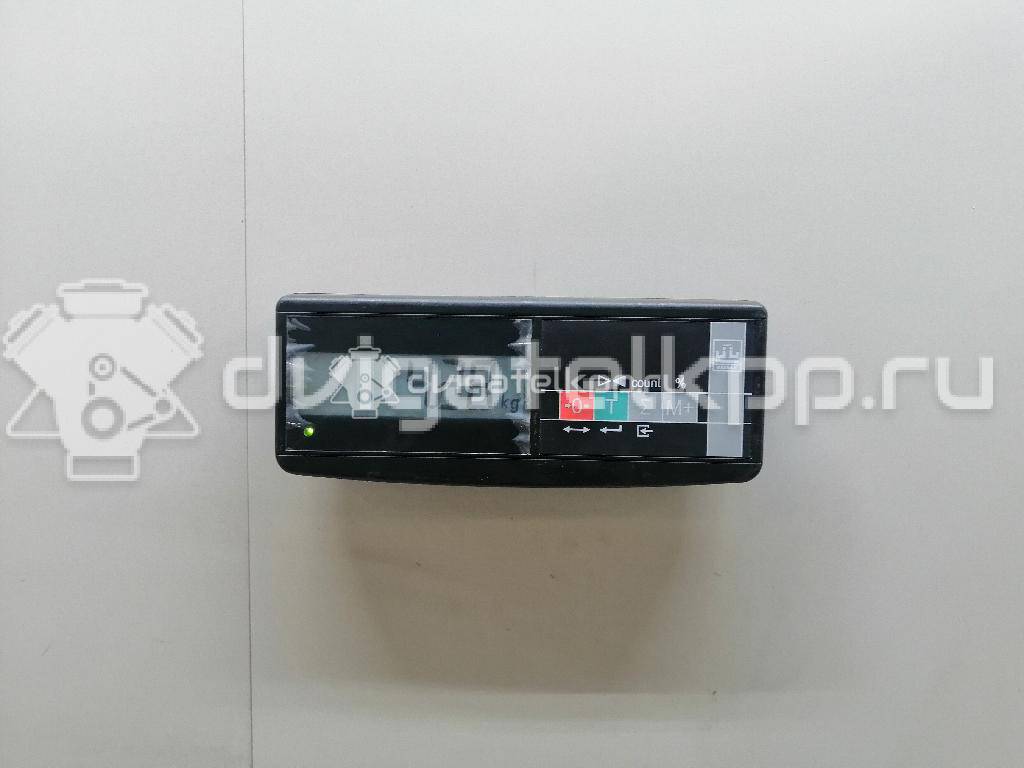 Фото Компрессор системы кондиционирования  6R0820803F для Skoda Roomster 5J / Fabia / Octavia / Rapid {forloop.counter}}