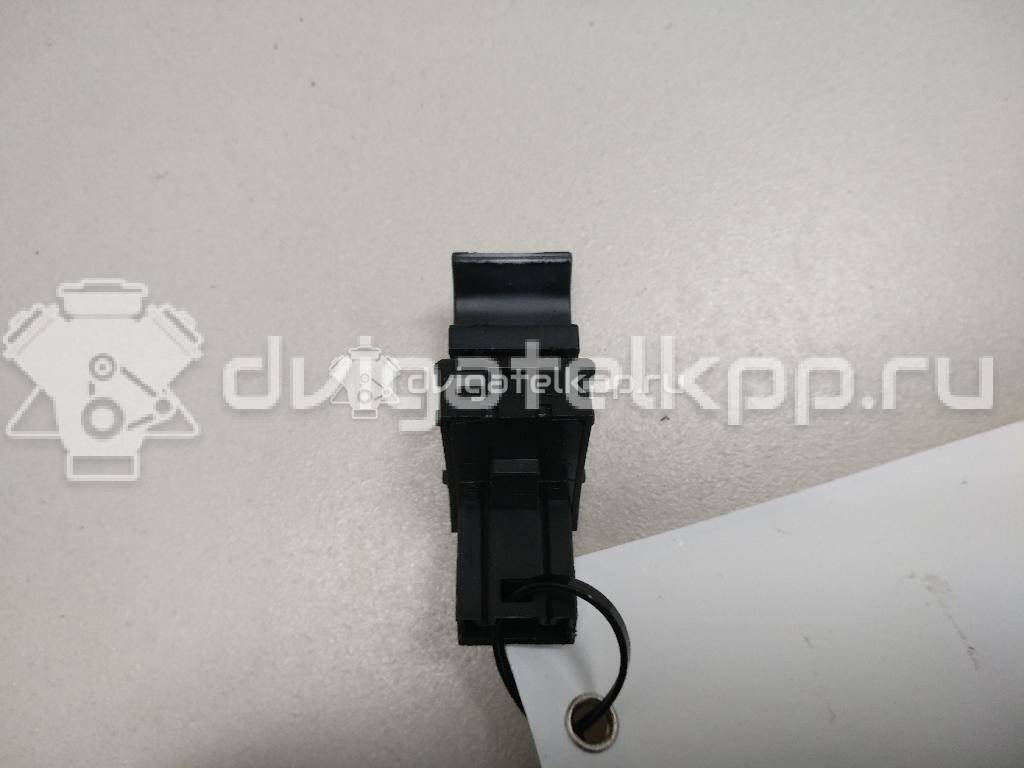 Фото Кнопка стеклоподъемника  1F0959855REH для Volkswagen Scirocco / Tiguan / Touran / Amarok S1B / Cc {forloop.counter}}