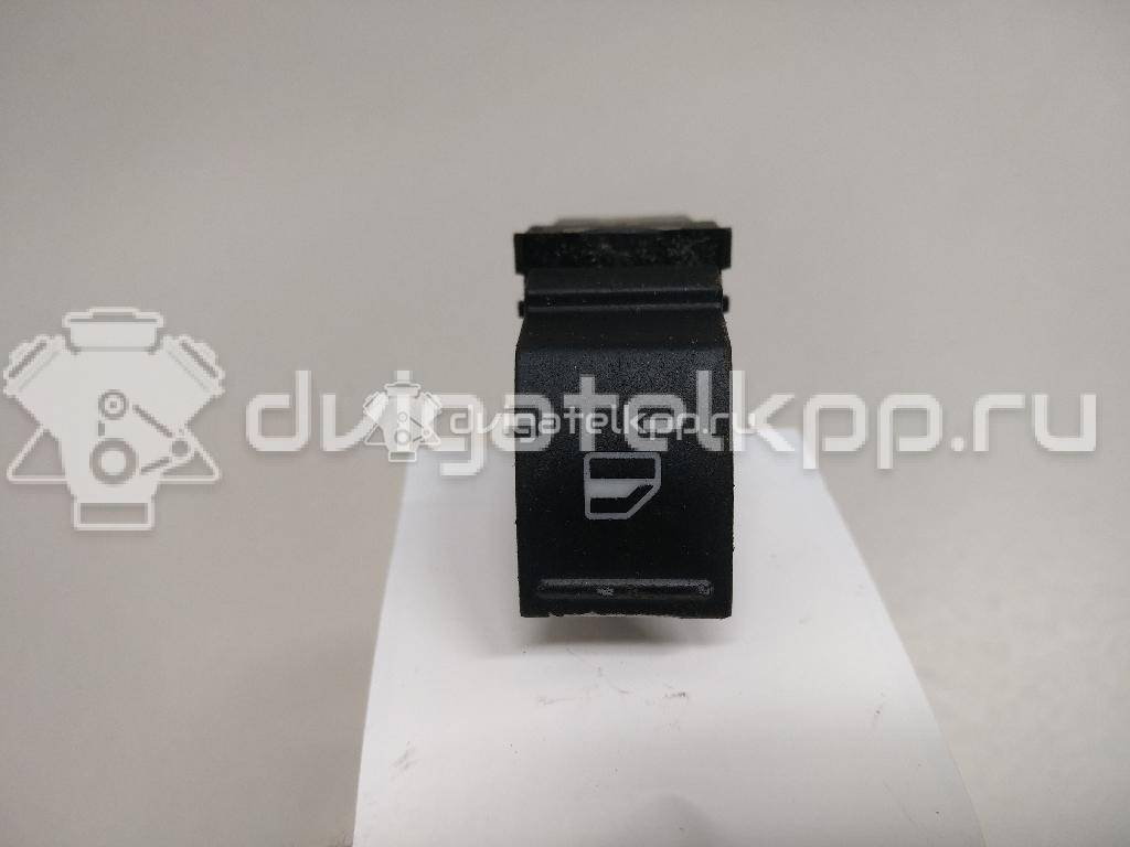 Фото Кнопка стеклоподъемника  1F0959855REH для Volkswagen Scirocco / Tiguan / Touran / Amarok S1B / Cc {forloop.counter}}