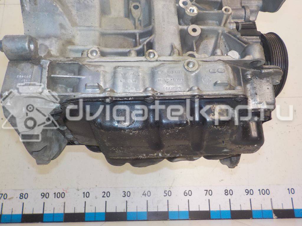 Фото Контрактный (б/у) двигатель CWVB для Volkswagen / Skoda 90 л.с 16V 1.6 л бензин 04E100037B {forloop.counter}}