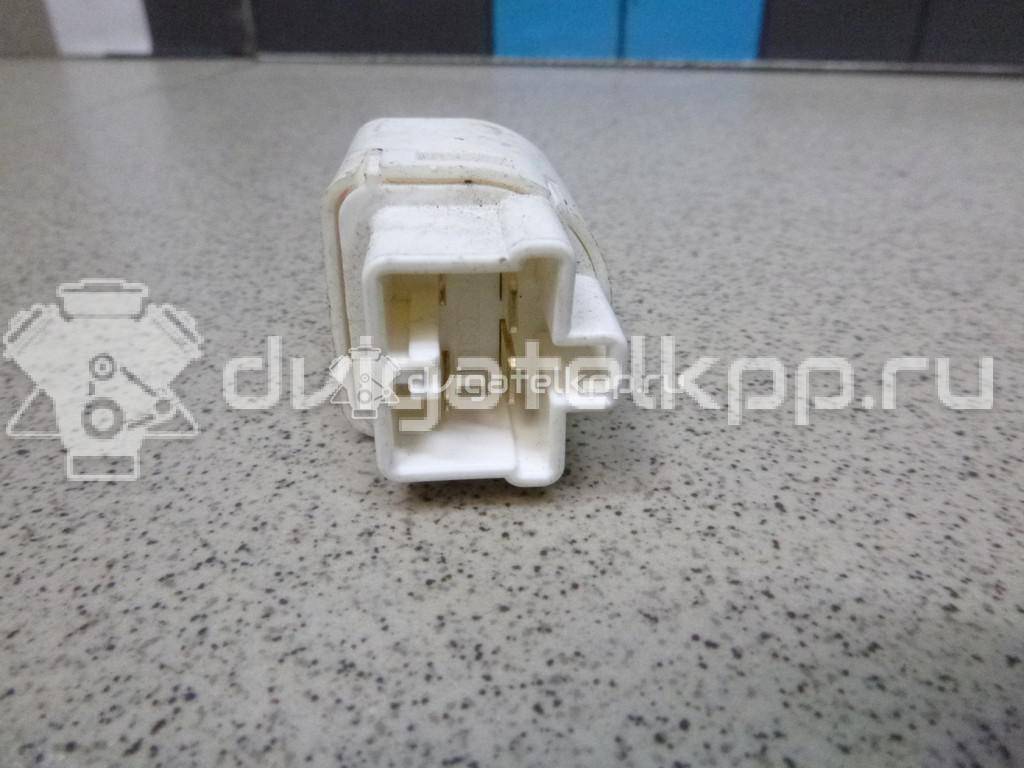 Фото Датчик включения стопсигнала  8434019025 для Toyota Dyna / Iq J1 / Land Cruiser / Hiace / Avensis {forloop.counter}}