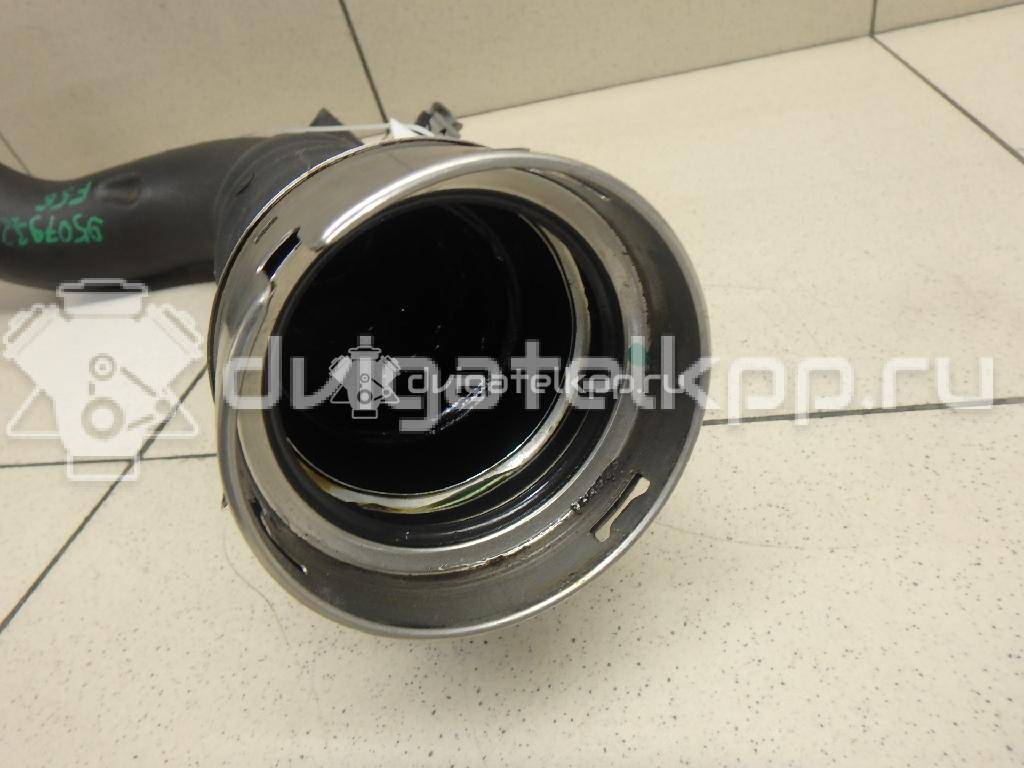 Фото Патрубок интеркулера для двигателя B38 A15 A для Bmw (Brilliance) / Bmw / Mini 102-136 л.с 12V 1.5 л бензин 13718655836 {forloop.counter}}