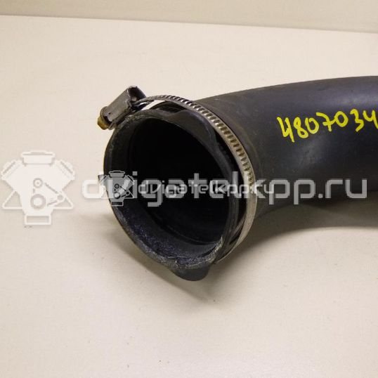 Фото Патрубок воздушного фильтра для двигателя B 5254 T для Volvo 850 / S70 Ls / Xc70 193 л.с 20V 2.4 л бензин 8692401