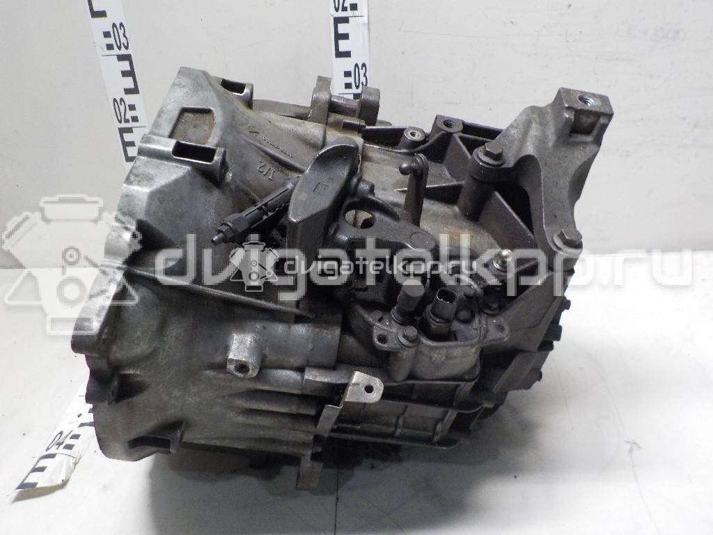 Фото Контрактная (б/у) МКПП для Volvo V40 / S40 136 л.с 16V 2.0 л D 4204 T Дизельное топливо 8252196 {forloop.counter}}