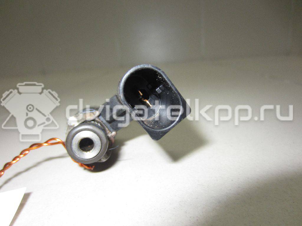 Фото Форсунка инжекторная электрическая  03c906036m для Skoda Octaviaii 1Z3 / Yeti 5L / Fabia / Octavia / Superb {forloop.counter}}