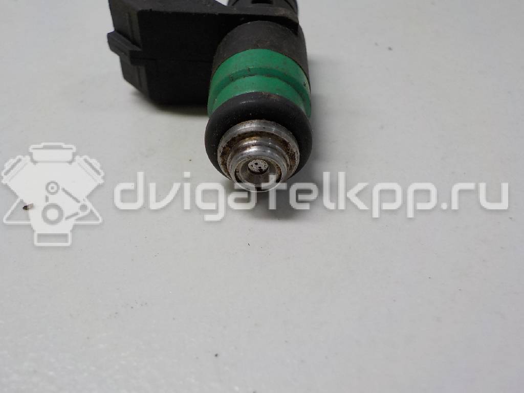 Фото Форсунка инжекторная электрическая  8200028797 для Renault Megane / Trafic / Clio / Laguna / Scénic {forloop.counter}}