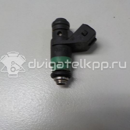 Фото Форсунка инжекторная электрическая  8200028797 для Renault Megane / Trafic / Clio / Laguna / Scénic