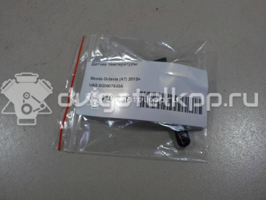 Фото Датчик температуры  5Q0907543A для Volkswagen Tiguan / Touran / Golf / Passat / Crafter {forloop.counter}}