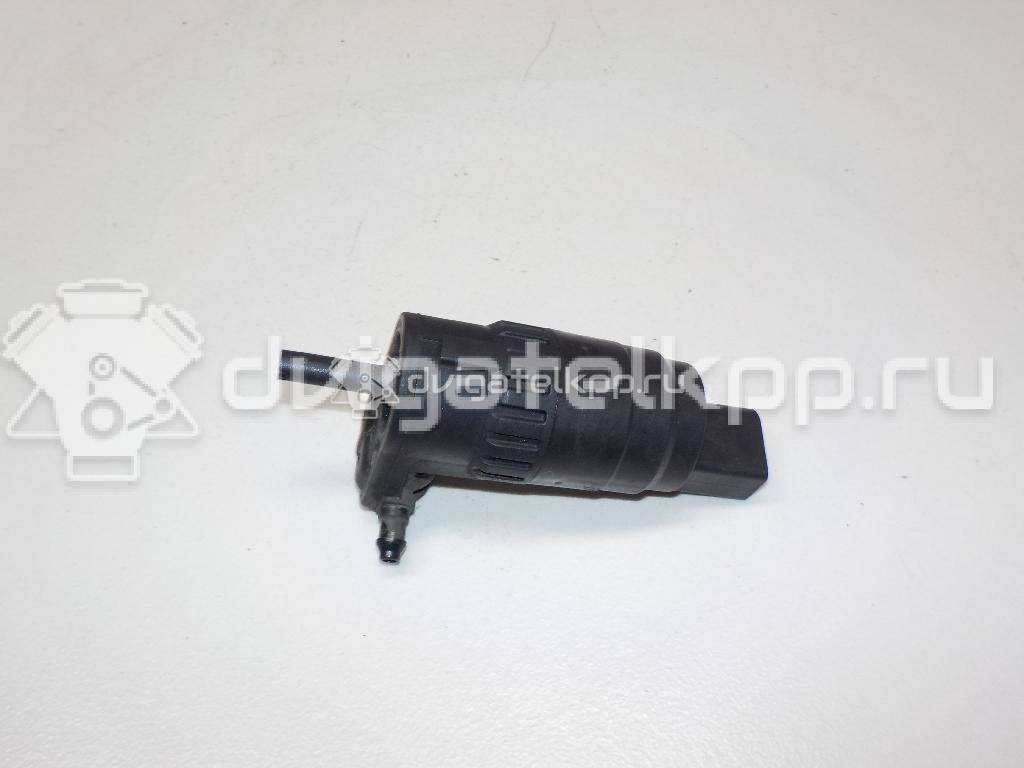 Фото Насос омывателя  1K6955651 для Volkswagen Scirocco / Tiguan / Touran / Up 121, 122, Bl1, Bl2 / Amarok S1B {forloop.counter}}