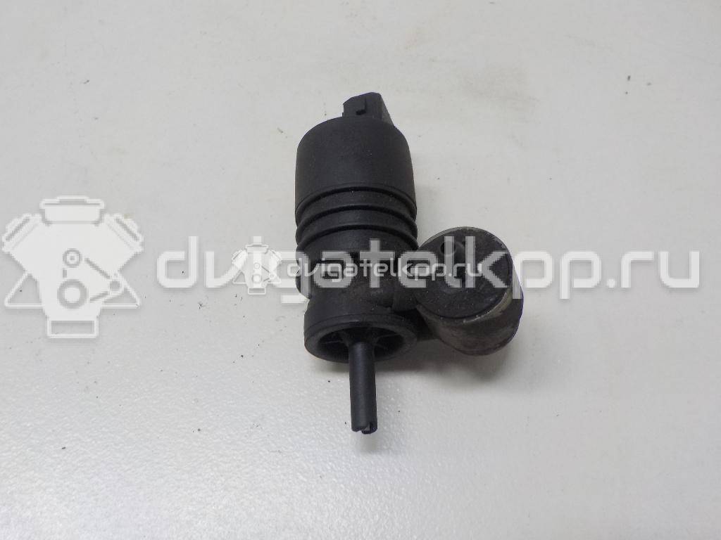 Фото Насос омывателя  1T0955651A для Volkswagen Scirocco / Tiguan / Touran / Up 121, 122, Bl1, Bl2 / Amarok S1B {forloop.counter}}