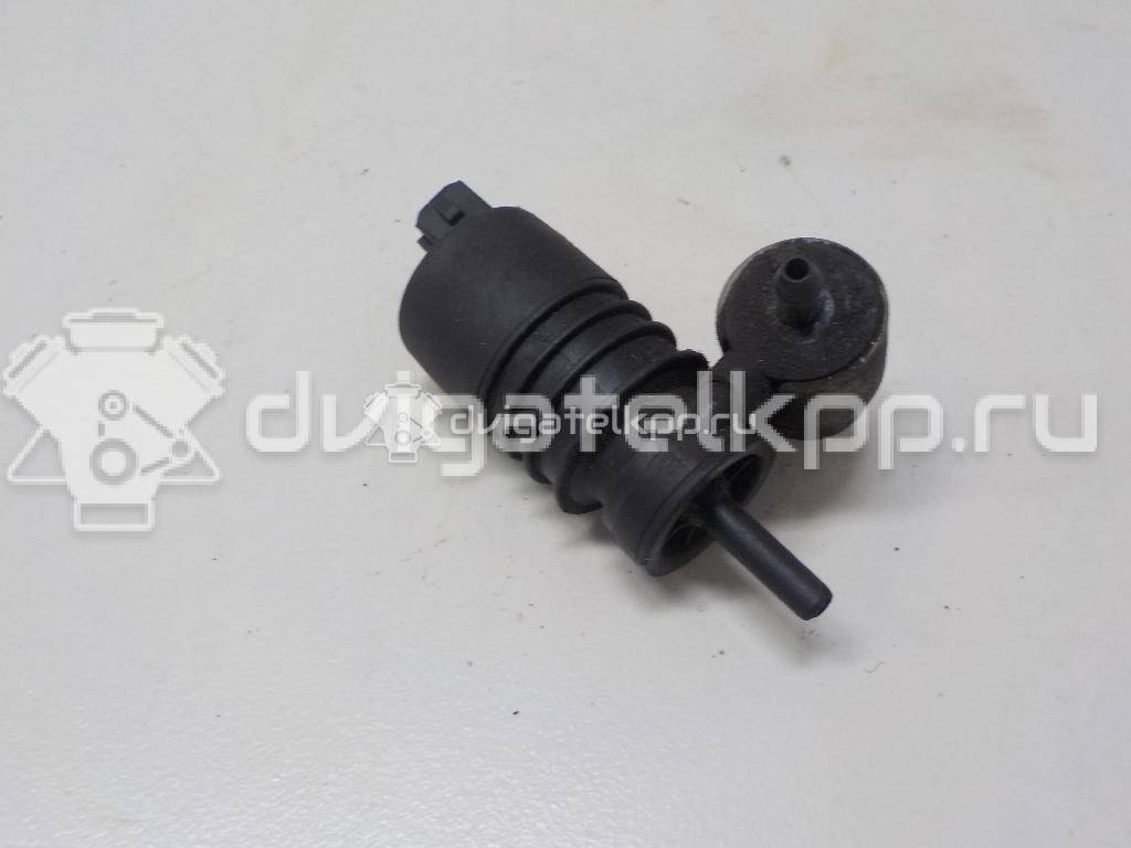 Фото Насос омывателя  1T0955651A для Volkswagen Scirocco / Tiguan / Touran / Up 121, 122, Bl1, Bl2 / Amarok S1B {forloop.counter}}