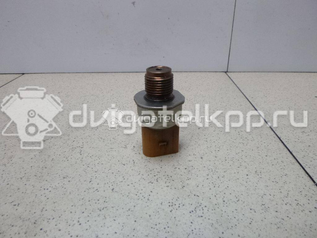 Фото Датчик давления топлива  03L906054A для Volkswagen Scirocco / Tiguan / Touran / Amarok S1B / Cc {forloop.counter}}