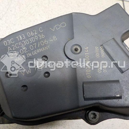 Фото Заслонка дроссельная электрическая  03c133062c для Volkswagen Scirocco / Tiguan / Eos 1F7, 1F8 / Golf / Passat